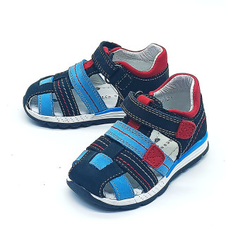 Хөвгүүдийн арьсан сандаал