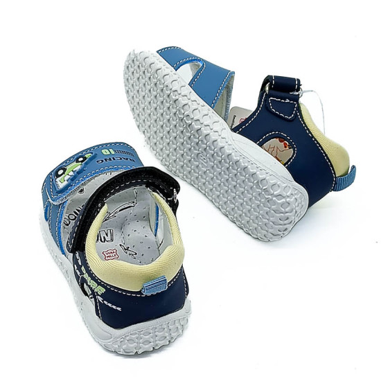 Хөвгүүдийн нумтай арьсан сандаал