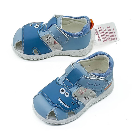 Хөвгүүдийн нумтай арьсан сандаал