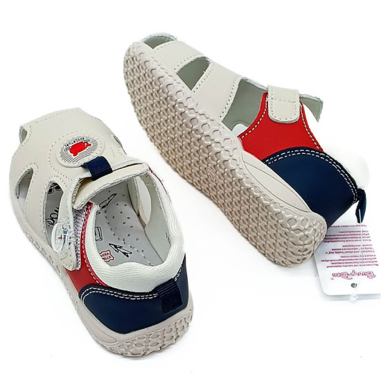 Хөвгүүдийн нумтай арьсан сандаал