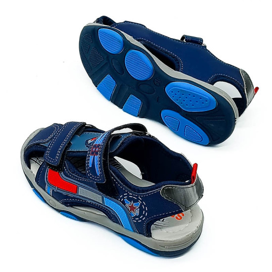 Хөвгүүдийн арьсан сандаал