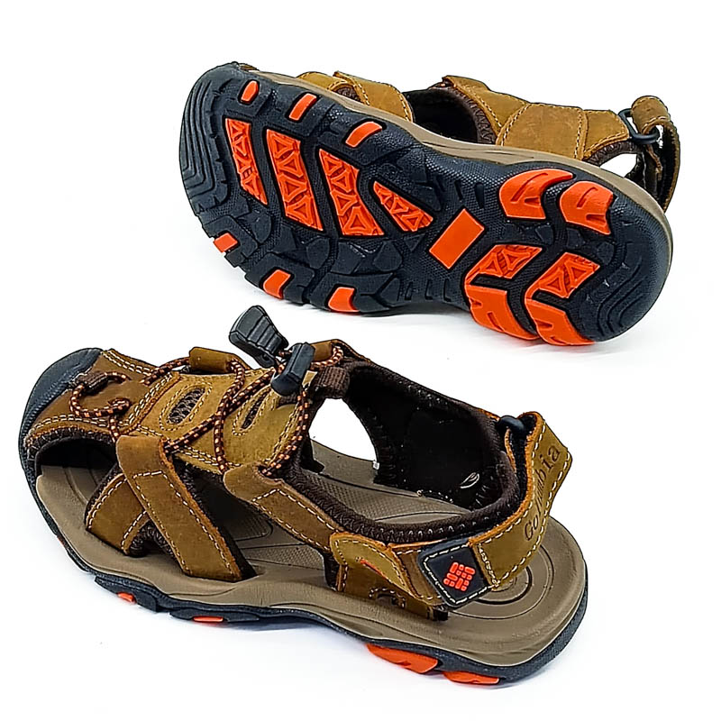 Хөвгүүдийн арьсан сандаал