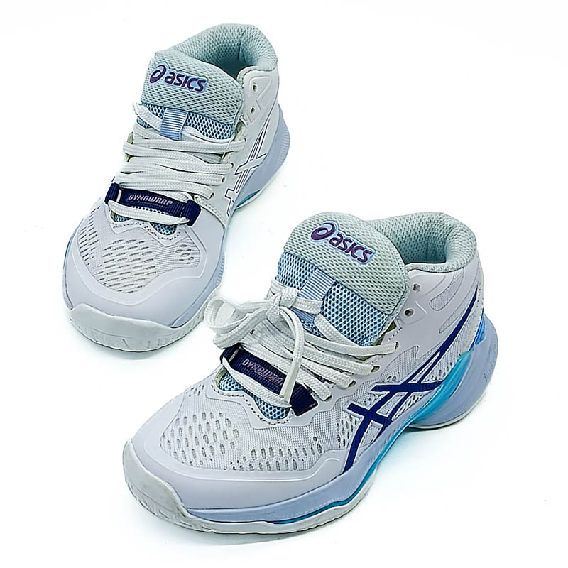 Asics заалны пүүз