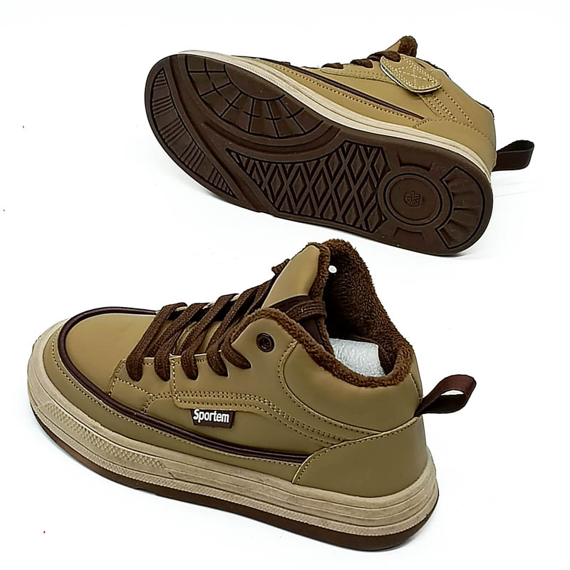 Арьсан пүүз