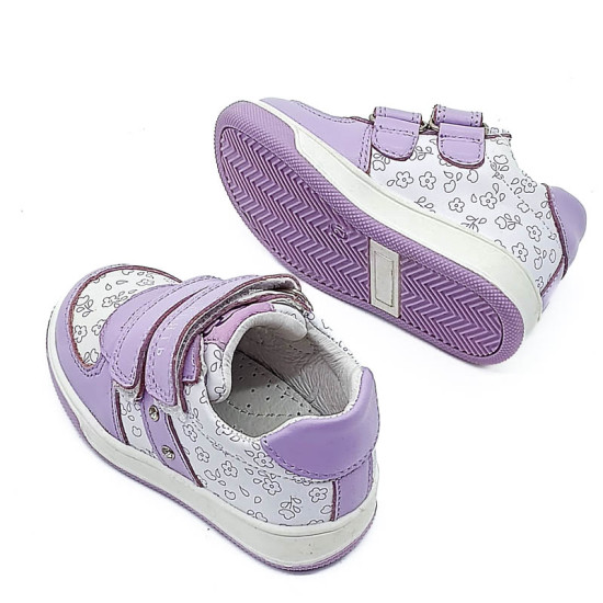 Нумтай арьсан пүүз