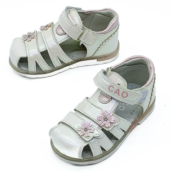 Нумтай охидын арьсан сандаал